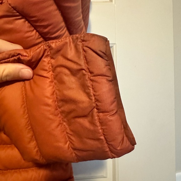 Women’s Patagonia Down Sweater Jacket Size Medium - Picture 6 of 6
